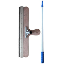 großflächenrakel 560mm mit teleskopstiel, stehrakel mit r2 zahnung, flächenrakel mit verlängerung für boden, rakel für epoxidharz und ausgleichsmasse, spachtelrakel mit stiel, gezahnte rakel 560mm für bodenbeschichtung, rakel mit teleskopgriff für spachtelarbeiten, profi stehrakel mit r2 zahnprofil